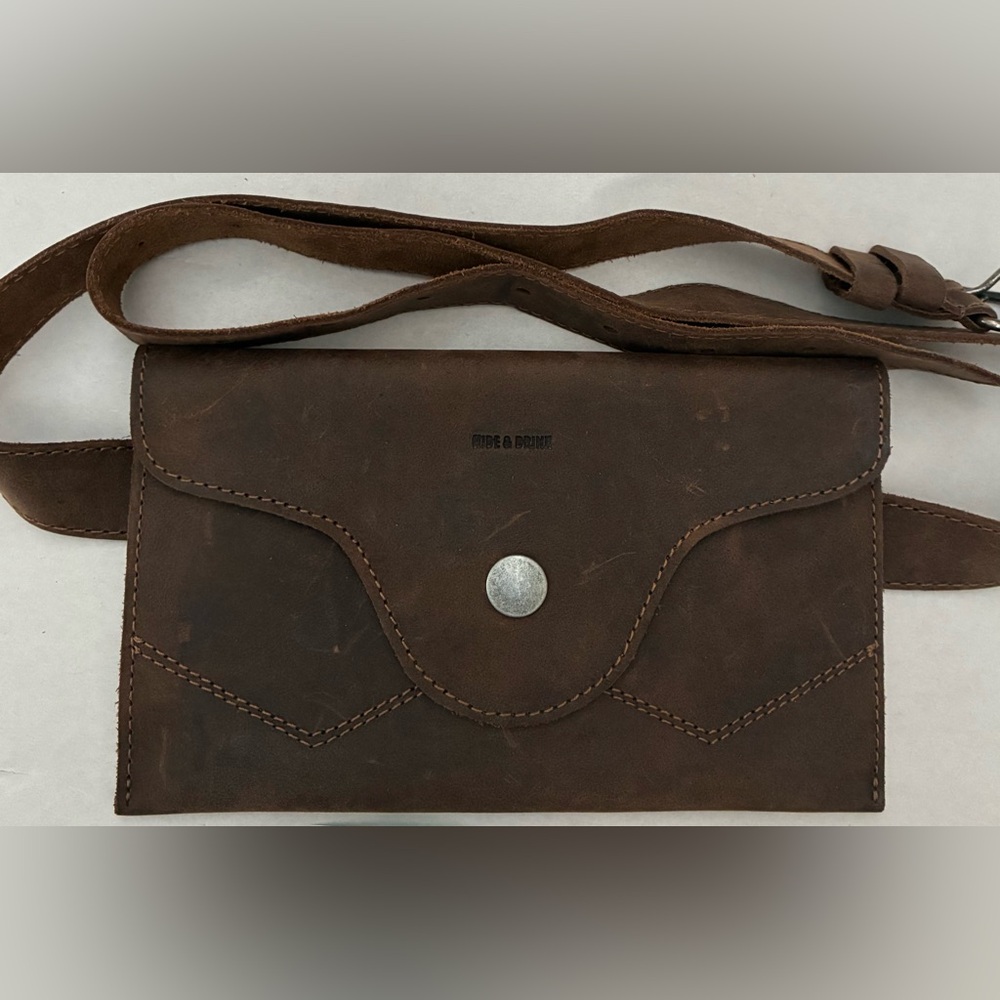 Hide & Drink Leather Belt Bag